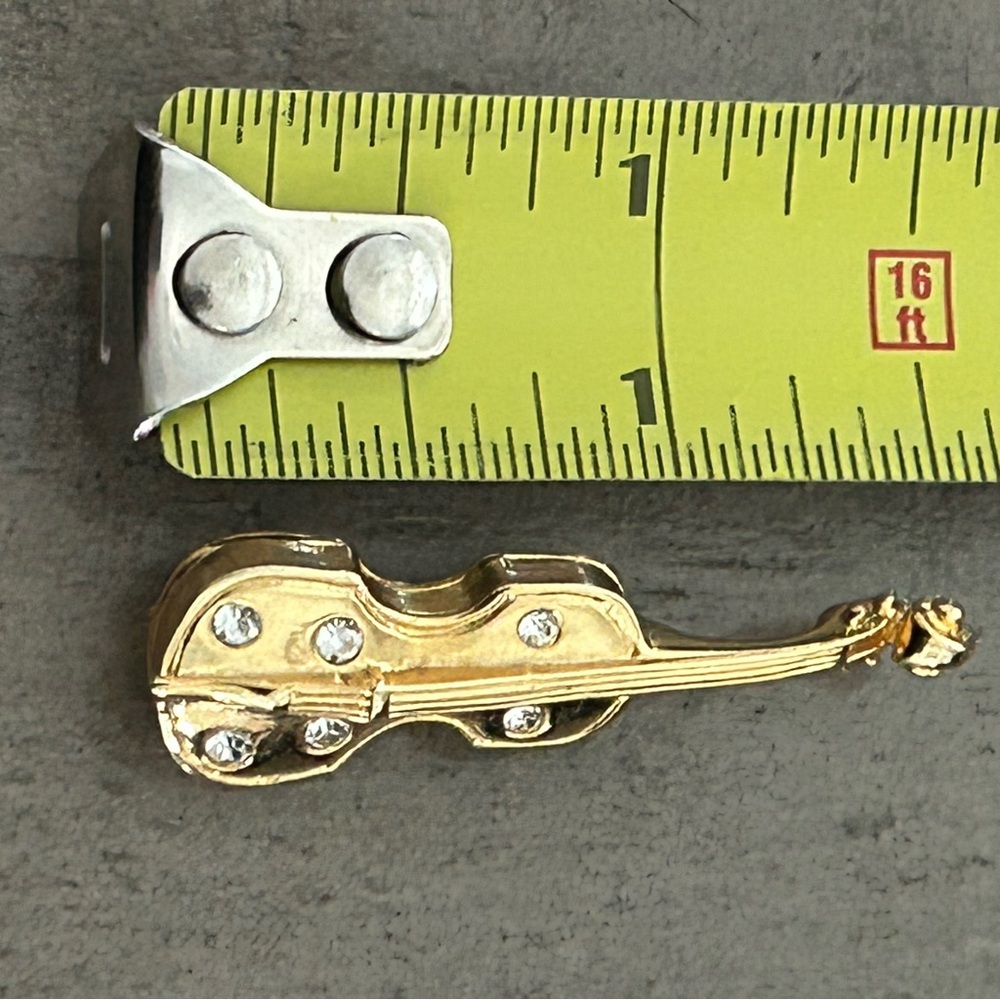 Gold Violin Pendant Pin Brooch Rhinestone Accents Fashion jewelry Accessory - Picture 10 of 10
